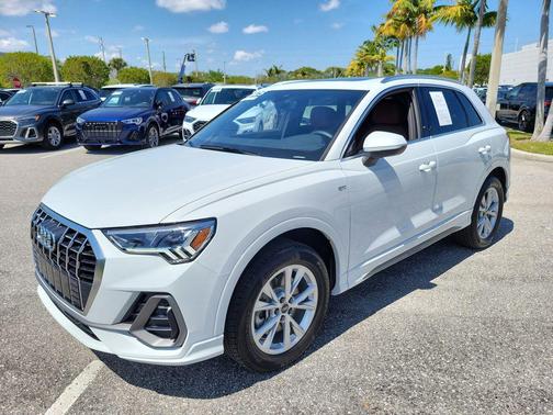 Glacier White Metallic 2025 Audi Q3 45 S line Premium Plus