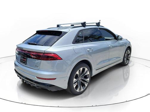 Satellite Silver Metallic 2026 Audi Q8 55 Premium Plus