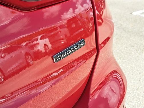 2025 Audi Q3 45 S line Premium Plus