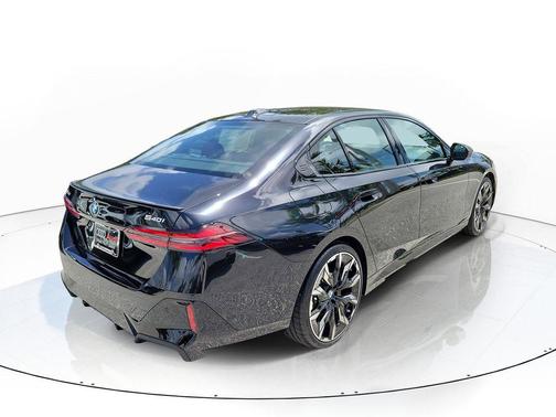 Black Sapphire Metallic 2026 BMW 540 xDrive