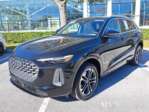 2025 Audi Q5 Premium Plus TFSI quattro S tronic