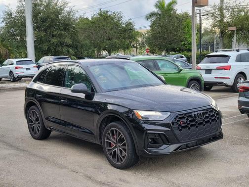 Black Metallic 2025 Audi SQ5 3.0T Premium Plus
