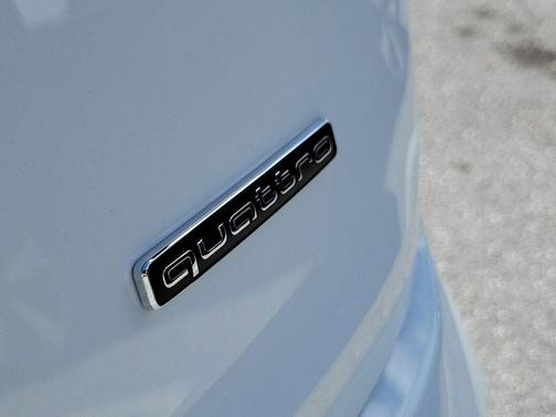 2026 Audi Q7 55 Premium Plus