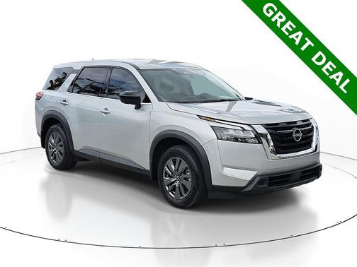 2024 Nissan Pathfinder S FWD