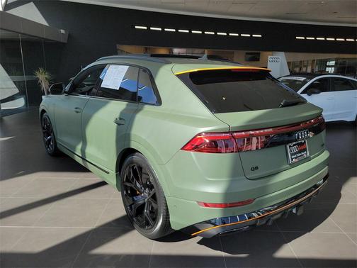 2026 Audi Q8 55 Premium Plus