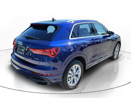 Navarra Blue Metallic 2025 Audi Q3 Premium 45 TFSI S line quattro Tiptronic