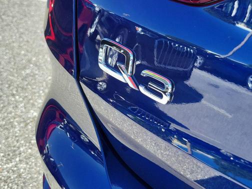 Navarra Blue Metallic 2025 Audi Q3 Premium 45 TFSI S line quattro Tiptronic