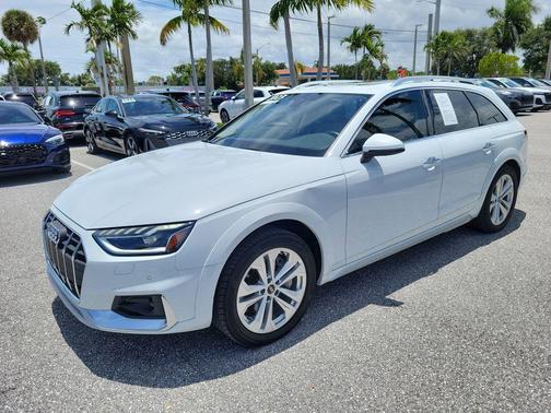 Glacier White Metallic 2023 Audi A4 allroad 45 Premium Plus