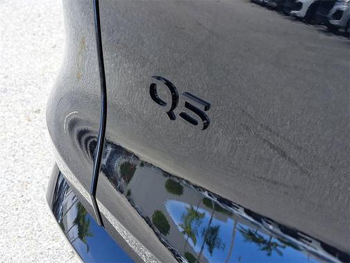 2025 Audi Q5 Premium Plus TFSI quattro S tronic