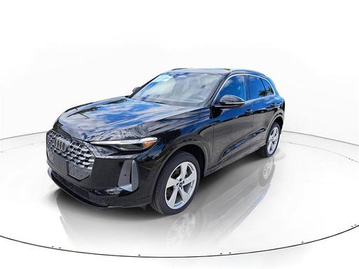 2025 Audi Q5 Premium Plus TFSI quattro S tronic