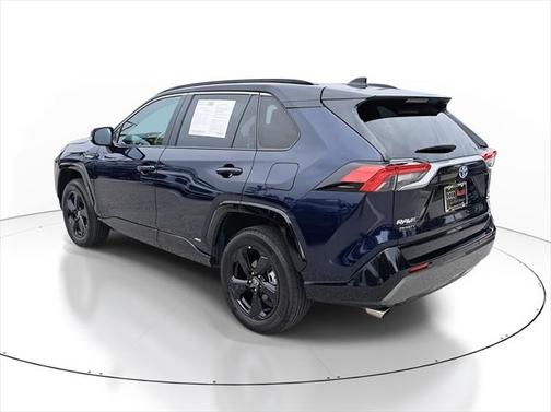 2021 Toyota RAV4 Hybrid SE