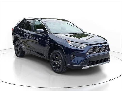 2021 Toyota RAV4 Hybrid SE