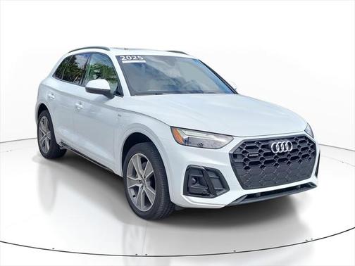 2025 Audi Q5 45 S line Premium