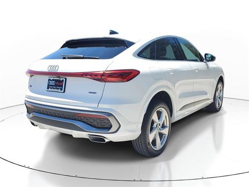 2025 Audi Q5 Sportback Premium Plus