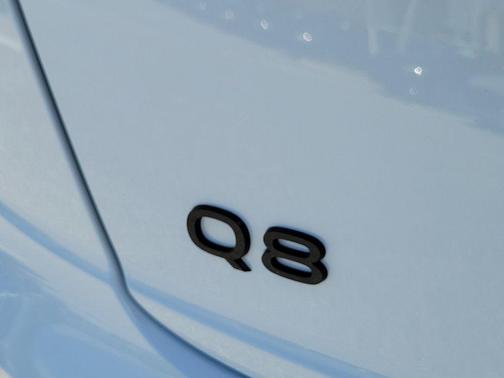 2024 Audi Q8 55 Premium