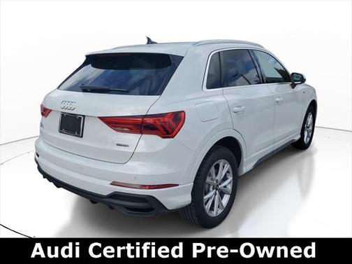 2024 Audi Q3 45 S line Premium Plus