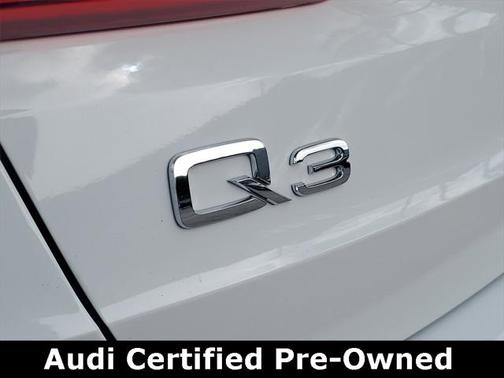 2024 Audi Q3 45 S line Premium Plus