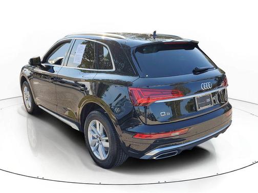 2023 Audi Q5 45 S line Premium