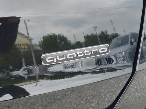 2025 Audi Q3 45 S line Premium Plus