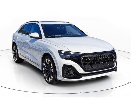 2026 Audi Q8 55 Premium Plus
