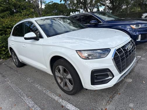 2023 Audi Q5 40 Premium