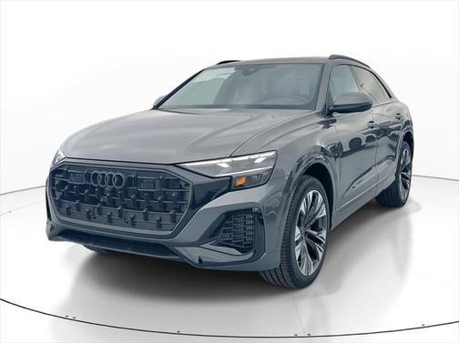 2025 Audi Q8 55 Premium Plus