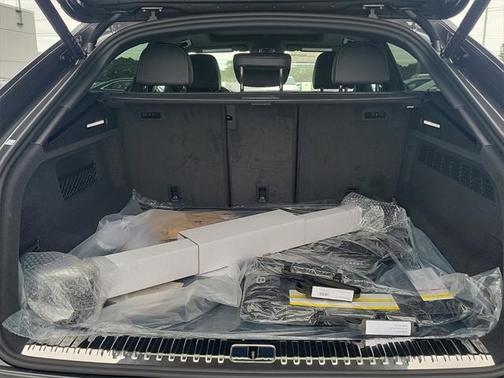 2025 Audi Q8 55 Premium Plus
