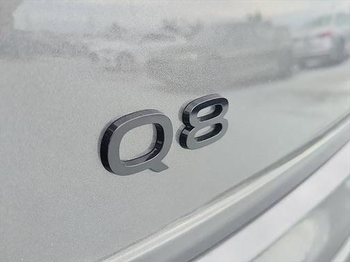 2025 Audi Q8 55 Premium Plus
