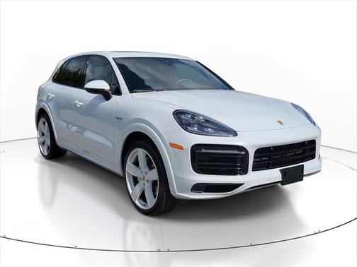2023 Porsche Cayenne E-Hybrid S