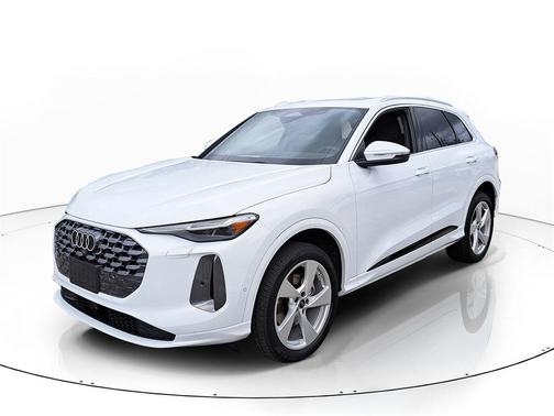 2025 Audi Q5 Premium Plus TFSI quattro S tronic