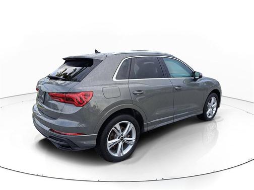 2024 Audi Q3 45 S line Premium Plus