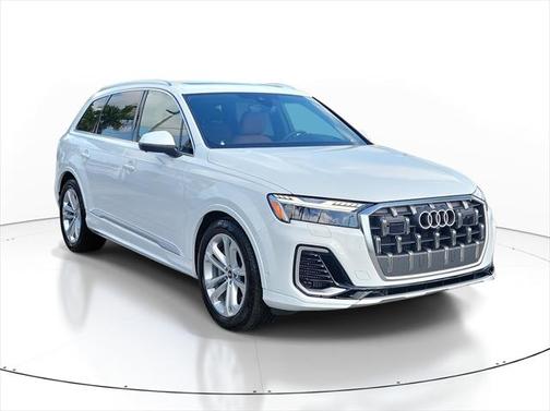 2025 Audi Q7 55 Prestige