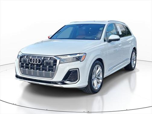 2025 Audi Q7 55 Prestige