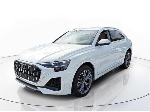 2026 Audi Q8 55 Premium Plus
