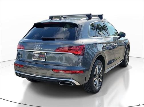 2024 Audi Q5 45 S line Premium