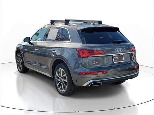 2024 Audi Q5 45 S line Premium
