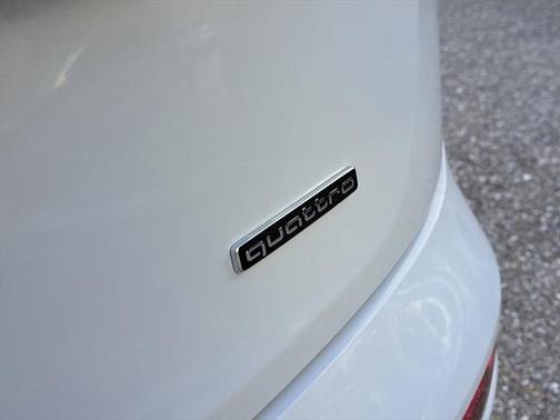2023 Audi Q5 40 Premium