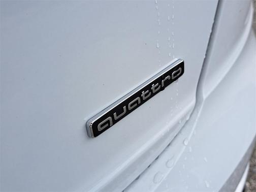 2026 Audi Q8 55 Premium Plus