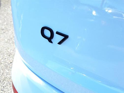 2026 Audi Q7 55 Premium Plus