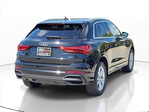 2025 Audi Q3 45 S line Premium Plus