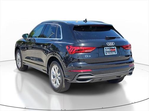 2025 Audi Q3 45 S line Premium Plus