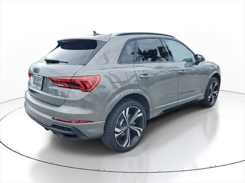 2024 Audi Q3 45 S line Premium Plus