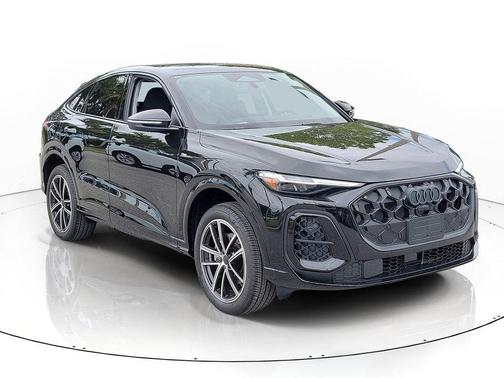 Mythos Black Metallic 2026 Audi Q5 Sportback Premium Plus TFSI quattro S tronic