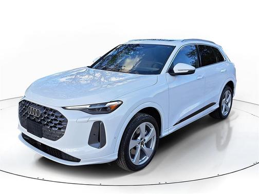 2025 Audi Q5 Premium Plus TFSI quattro S tronic