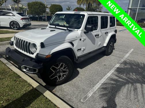 2025 Jeep Wrangler 4-Door Sahara 4x4