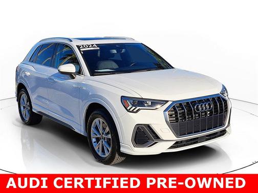 2024 Audi Q3 Premium 45 TFSI S line quattro Tiptronic