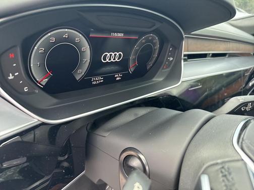 2023 Audi A8 L 55 TFSI quattro Tiptronic