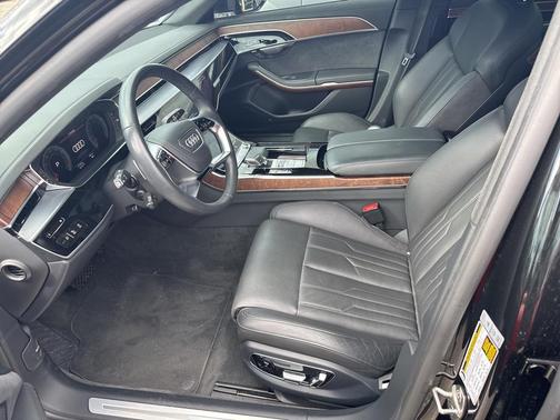 2023 Audi A8 L 55 TFSI quattro Tiptronic