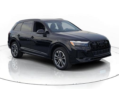 Mythos Black Metallic 2026 Audi Q7 45 Premium Plus