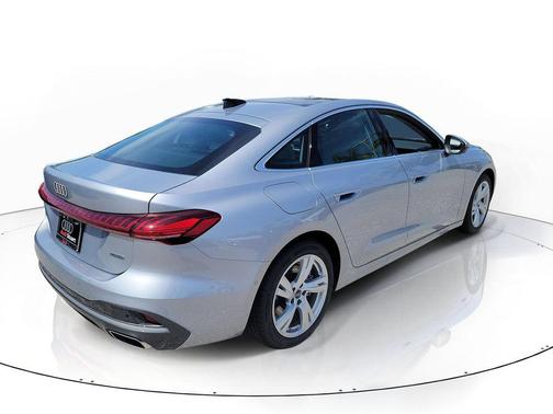Florett Silver Metallic 2026 Audi A5 Premium Plus TFSI quattro S tronic